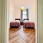 - Lubiń