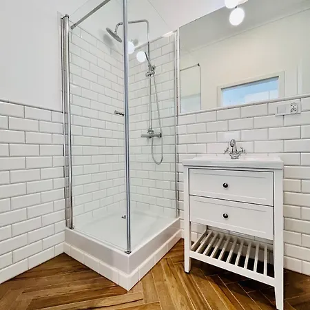 - Apartmán Lubiń