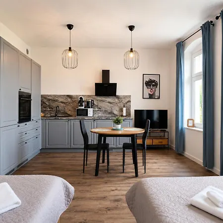 - Apartmán *